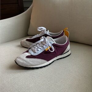 Oncept Maroon Sneakers